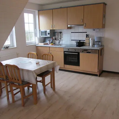 Landhaus Presen Ferienwohnung * Klausdorf (Fehmarn)